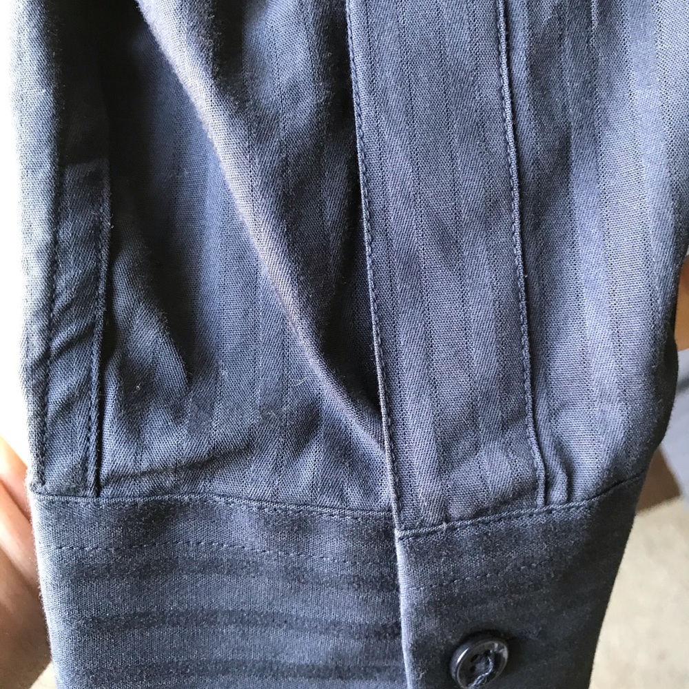 Button down shirt - Picture 3 of 6